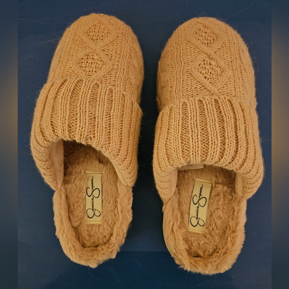 Jessica Simpson Cozy Slippers